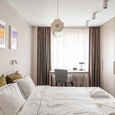 New High-End Designer 3Br Central Apt Sofia Eksteriør billede
